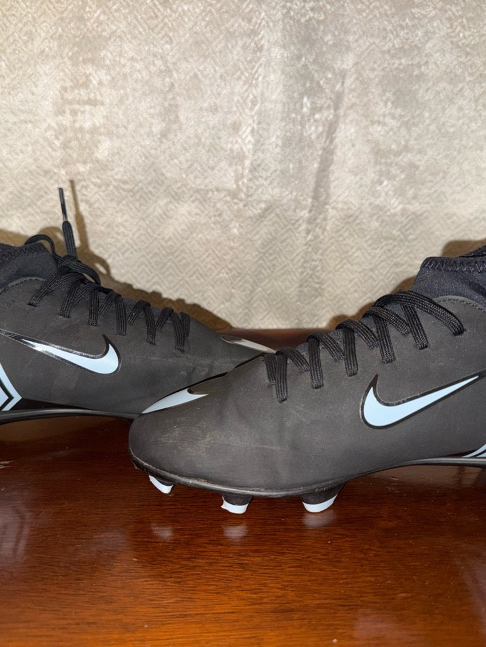MERCURIAL SUPERFLY 10 CLUB FG/MG - YOUTH Size 5.5Y